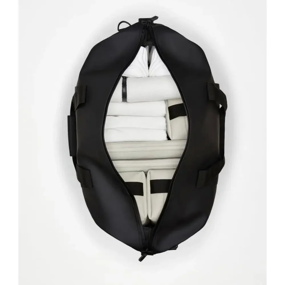 NEW Rains 14200 HILO WEEKEND BAG BLACK Unisex Travel Duffle Bag